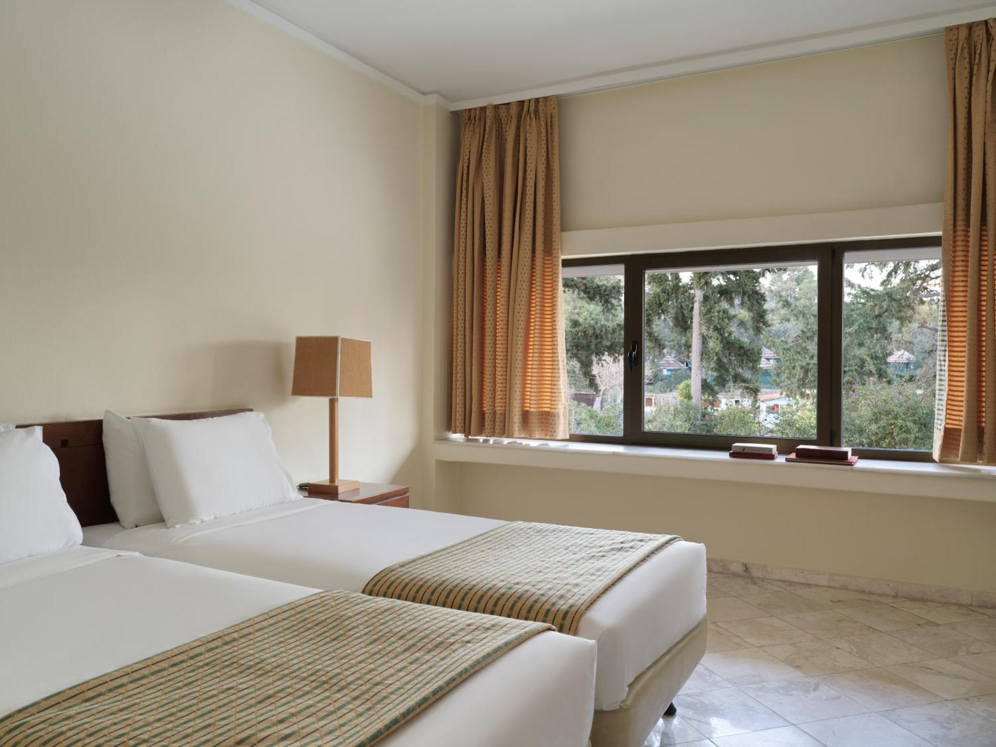 Kalamaki Beach Resort Isthmia Buitenkant foto