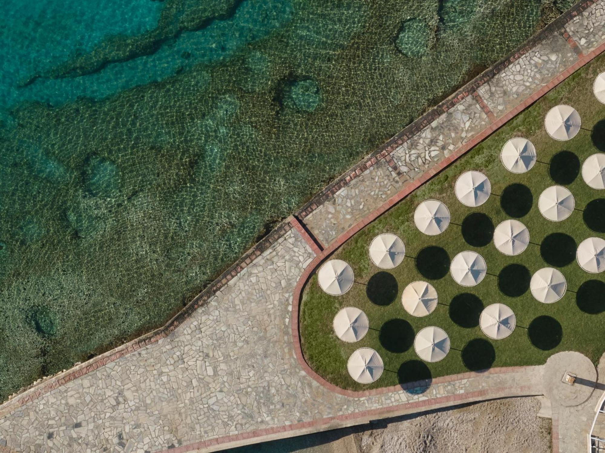 Kalamaki Beach Resort Isthmia Buitenkant foto