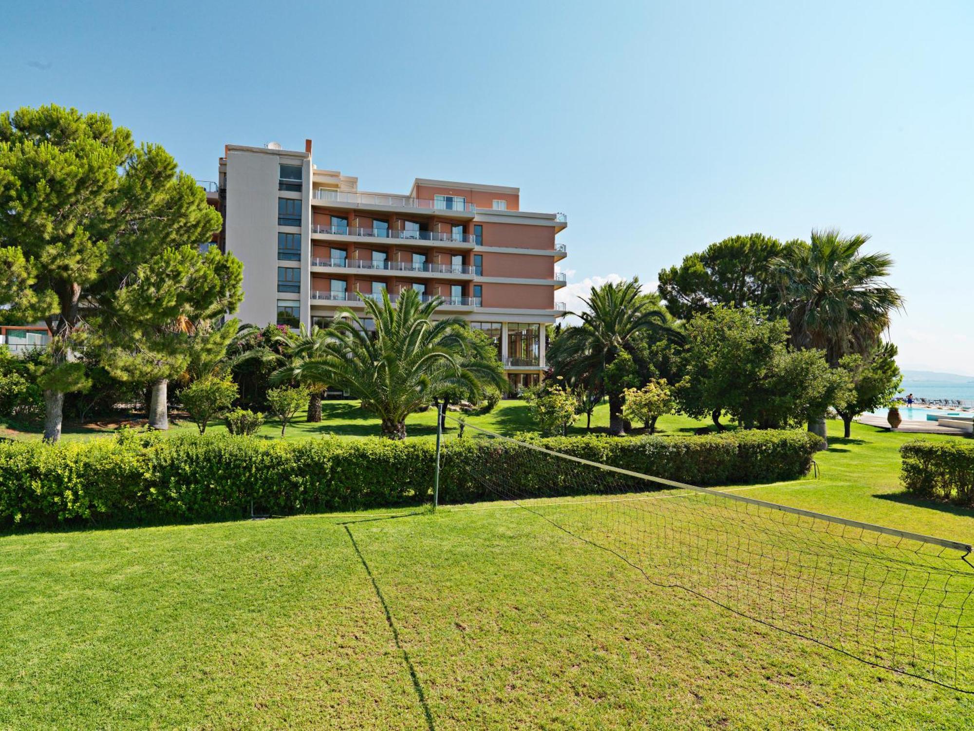 Kalamaki Beach Resort Isthmia Buitenkant foto